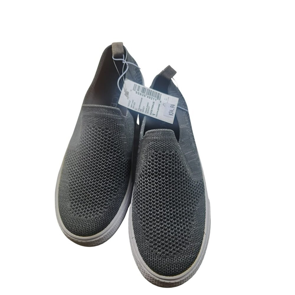 The Childrens Place Kids Slip-On Mesh Sneakers - Picture 3 of 5
